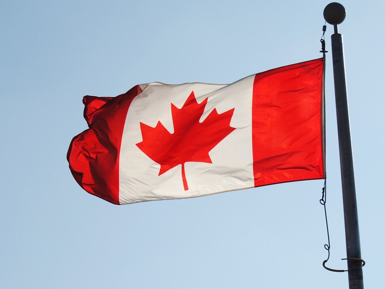 6 Months Until the First Canadian Federal Plastics Registry Report — Is Your Company Prepared?